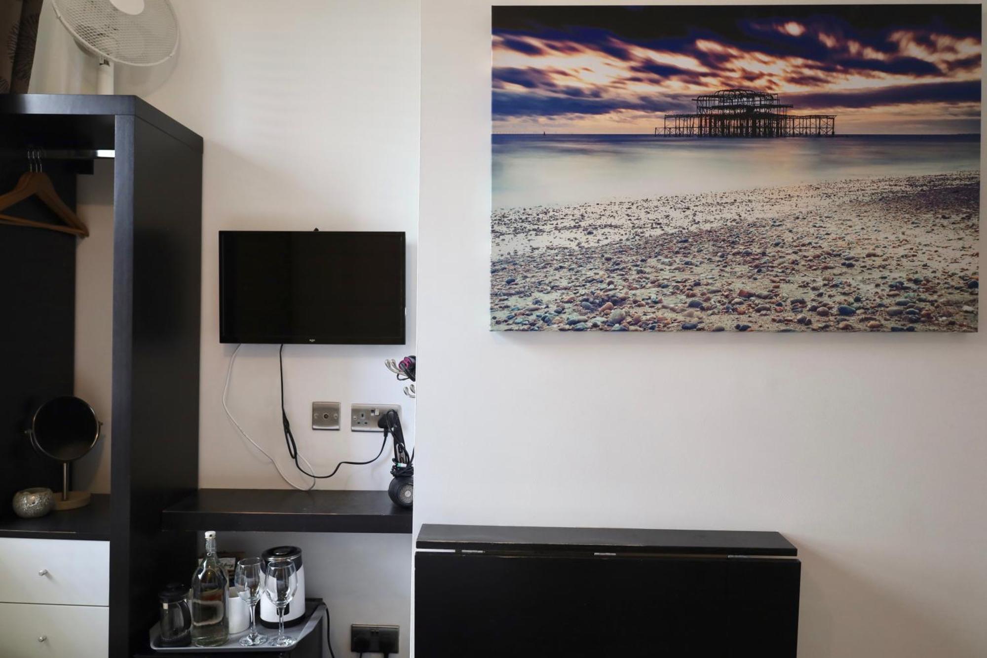 Brighton Inn Boutique Guest Accommodation Phòng bức ảnh