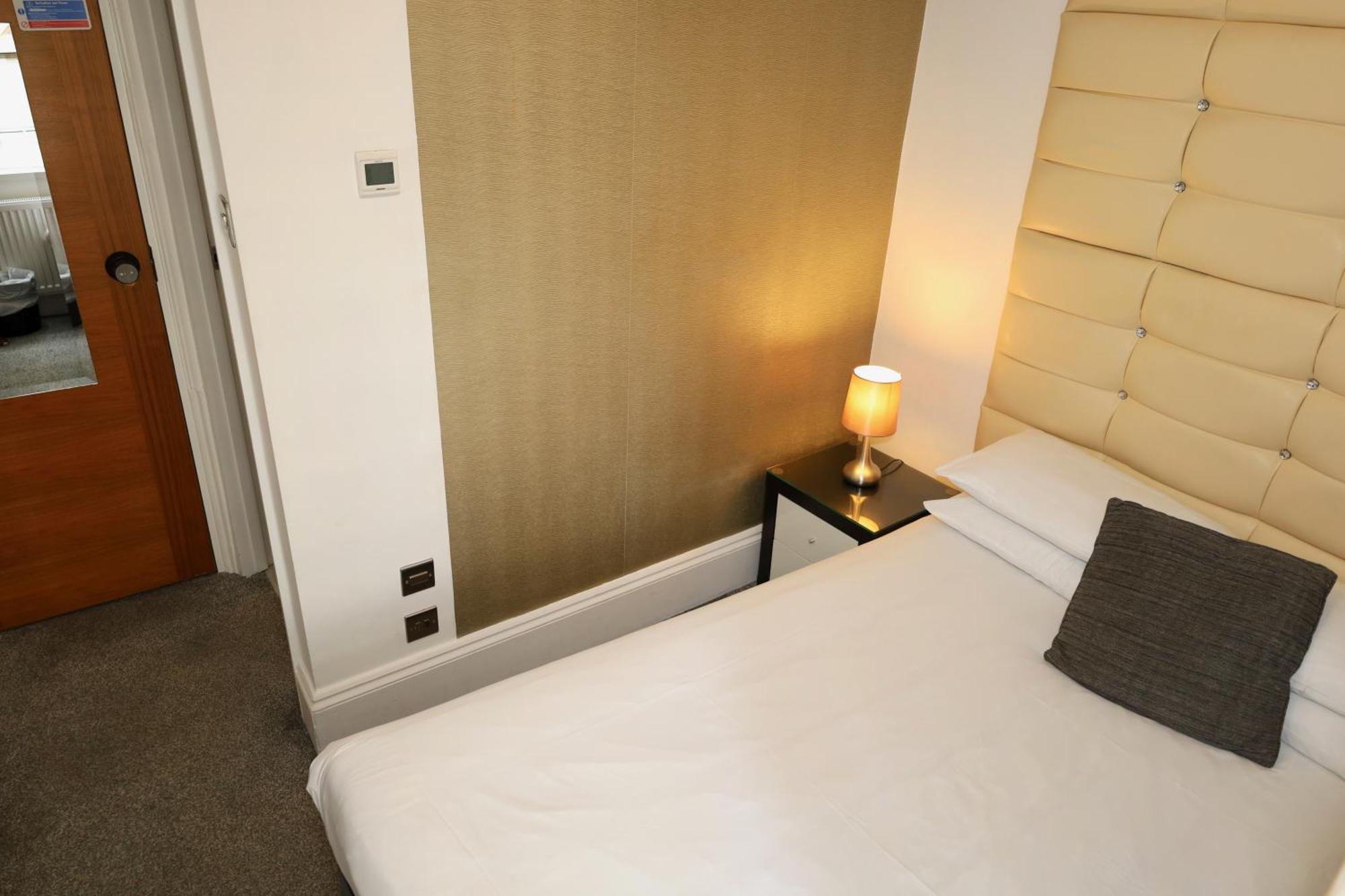 Brighton Inn Boutique Guest Accommodation Phòng bức ảnh